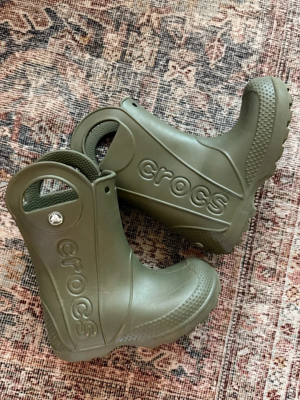 CROCS euc only